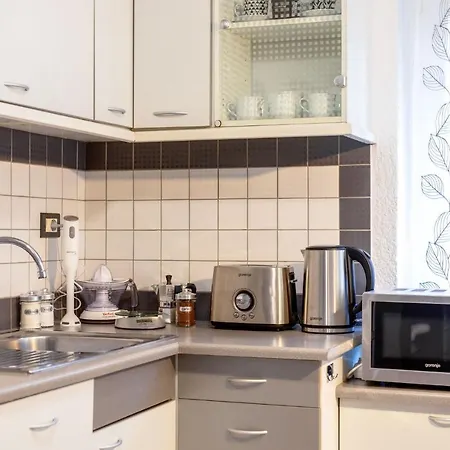 Apartma Valentina * Pobegi