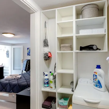 Apartma Valentina *