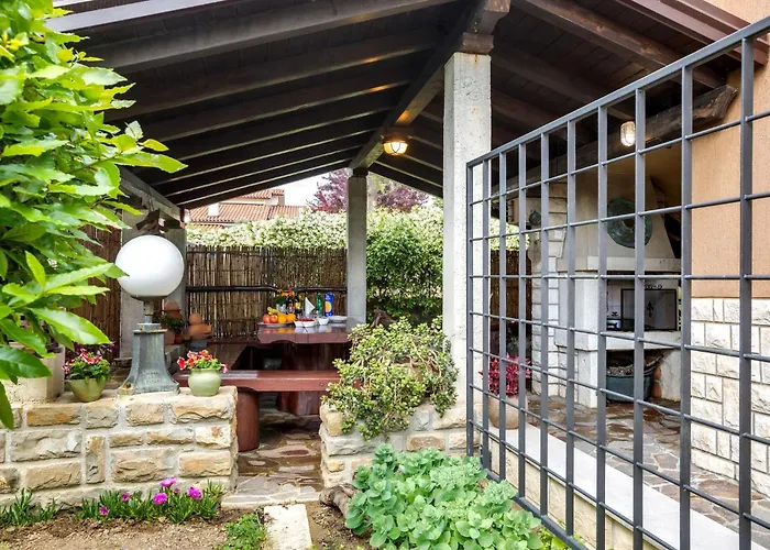 Apartma Valentina 아파트 Pobegi